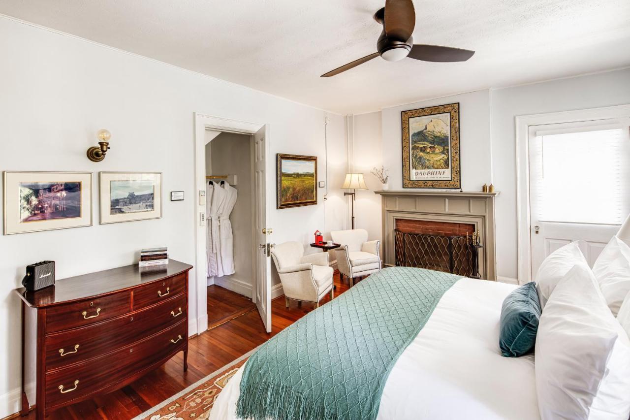 애쉬빌 The Applewood Manor B&B 외부 사진