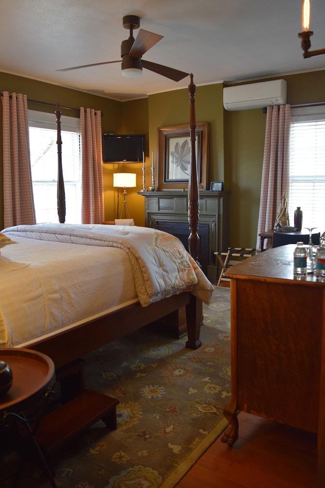 애쉬빌 The Applewood Manor B&B 외부 사진
